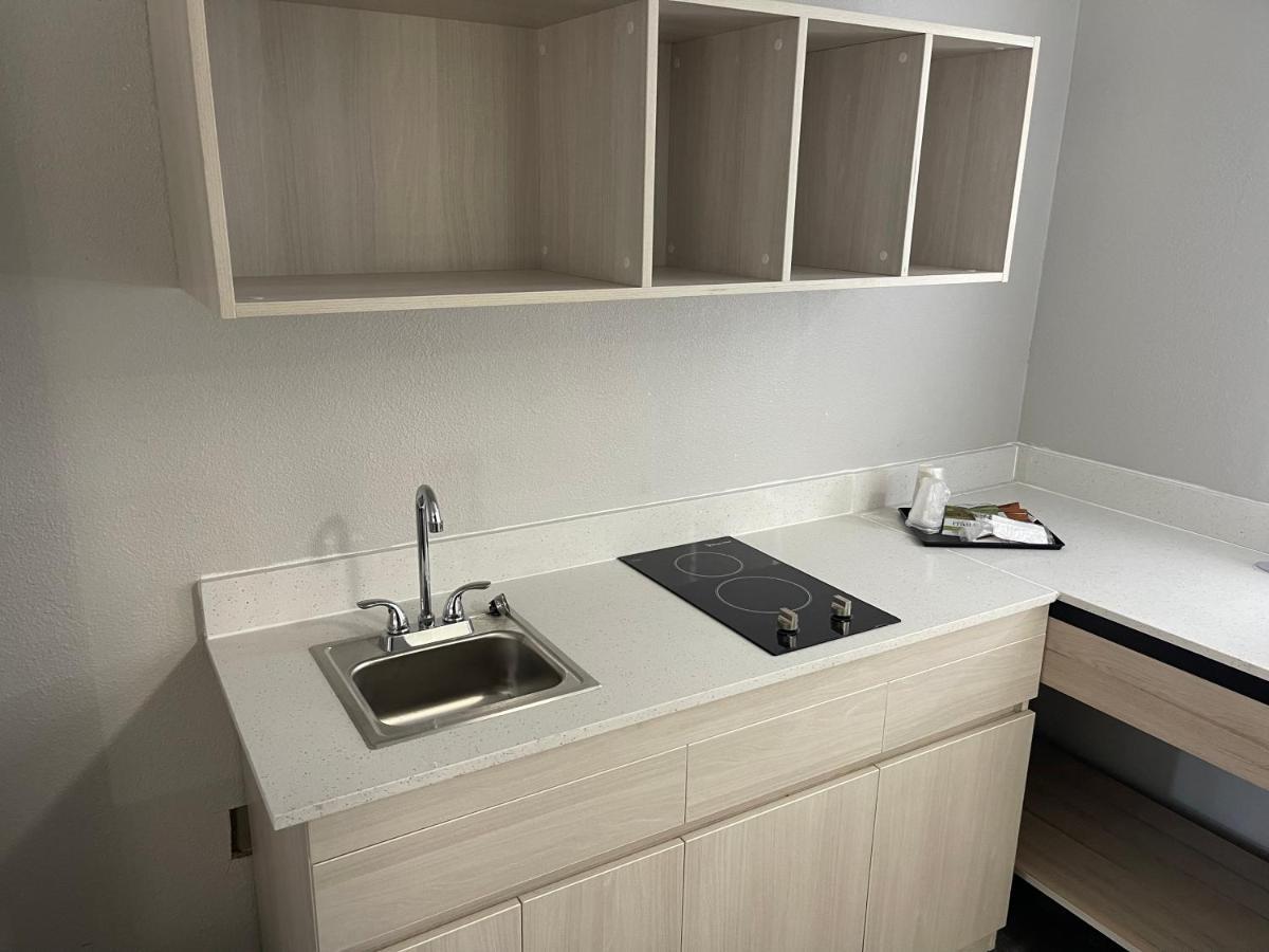 Mainstay Suites ฟลอเรนซ์ ภายนอก รูปภาพ