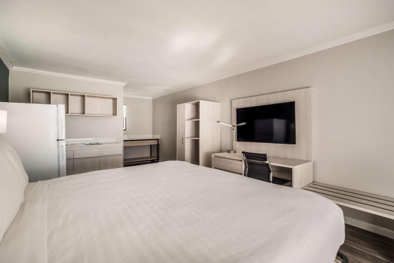 Mainstay Suites ฟลอเรนซ์ ภายนอก รูปภาพ